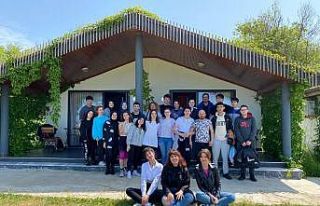 Gençler sınav öncesi hem stres attı, hem de eksik...