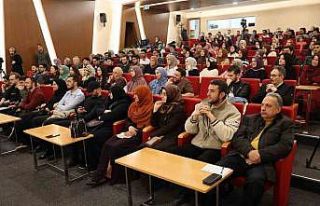 ‘Gençliğin Aklına Takılanlar’ı bu ay Altay...