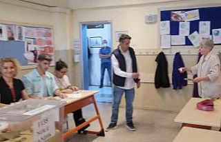 Genelkurmay Başkanı Güler ve eşi oyunu kullandı