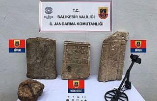 Gönen’de tarihi eser operasyonu