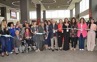 "Gün Işığı" karma sergisi açıldı