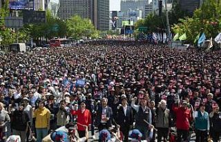 Güney Kore’de 1 Mayıs mitinglerine binlerce işçi...