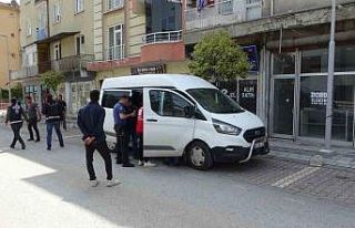 Haber alınamayan şahıs çatı katında asılı...