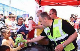 Hatay’da hayata Bursa ile sarılıyorlar