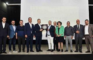 Hataylılardan Esenyurt Belediye Başkanı Bozkurt’a...