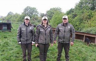 HAYDİ polisleri ile sokak hayvanları ’emniyet’te