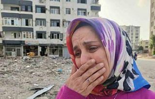 Her gün geldiği enkaz bölgesinde, komşuları ve...