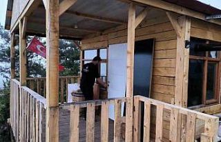 Hırsızlardan şüphelendi, fotokapan görüntülerini...