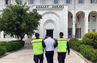 Hırsızlık suçundan hapis kararı bulunan şüpheli...