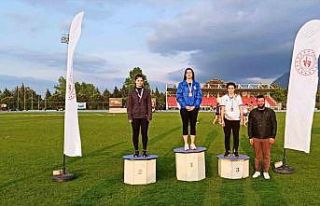 Hitit Üniversitesi öğrencileri madalyalarla döndü