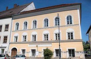 Hitler’in doğduğu evde polislere insan hakları...