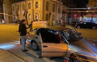 Huzur uygulamasında 3 tabanca, 2 pompalı tüfek...