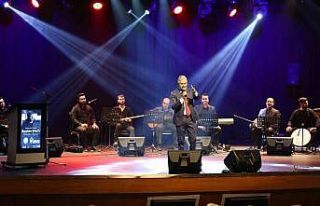 İbrahim Erkal Esenler’de düzenlenen etkinlikte...