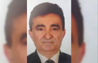 Ilgarini Mağarasını gezmeye gelen kafileden bir...