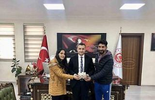 İlkokul öğrencileri okulda mantar yetiştirdi