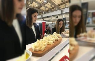 İstanbul Peynir ve Zeytin Fuarı ziyaretçilerini...