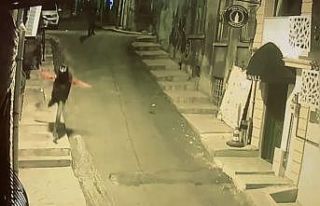 İstanbul’da korkunç cinayet kamerada: Kasklı...