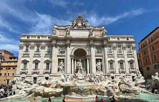 İtalya’daki Aşk Çeşmesi’ne boyalı saldırı