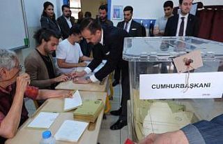 İYİ Parti Sözcüsü Kürşad Zorlu Ankara’da...