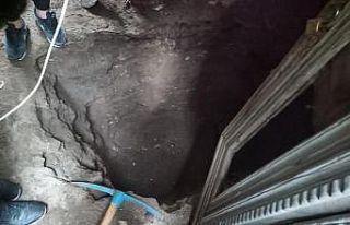 İzinsiz kazı yapan 5 kişi suçüstü yakalandı