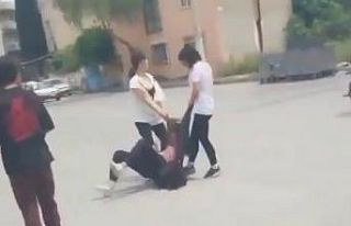 İzmir’de kız öğrenciler birbirine girdi, meydan...