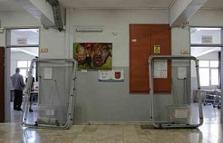 İzmir’de seçim sandıkları kuruluyor