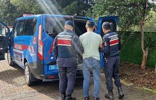 İzmir’in ilçelerinde operasyon: 13 tutuklama