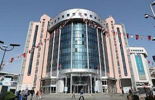 İzmit Belediyesi Gelir Birimi hafta sonu da hizmet...