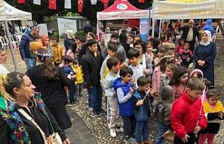 İzmit’te depremzede minikler için "Çocuklar...