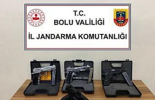 Jandarma ekiplerinin şok uygulamasına takıldılar:...