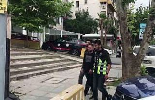 Kadıköy’de kiralık otomobille makas atan sürücüye...