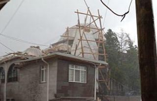 Kahramankazan’da yıkılan minare belediye tarafından...