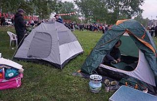 Kakava coşkusunu ve eğlencenin tadını çadırlarında...