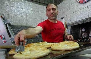 Kamyon şoförlüğünü bıraktı, asırlık lezzeti...