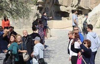 Kapadokya bölgesini Nisan ayında 420 bin kişi ziyaret...