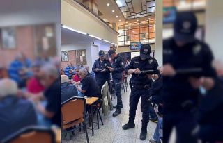 Karabağlar polisinden sıkı denetim