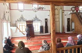 Karacasu’da hacı adaylarına seminer verildi