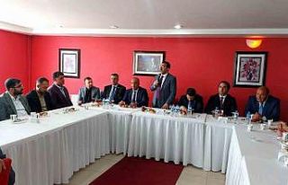 Kars milletvekili Çalkın, Sarıkamış’ta muhtarlar...