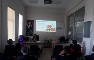 Kars’ta yükümlülere seminer verildi