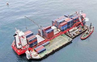 Kastamonu 48 gün önce karaya oturan yük gemisinde...