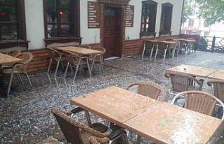 Kastamonu’da dolu ve sağanak yağış etkili oldu