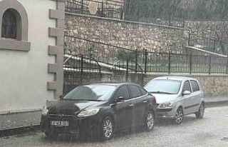 Kastamonu’da dolu ve sağanak yağış hayatı olumsuz...