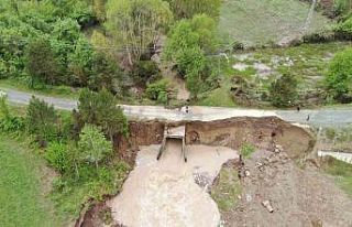 Kastamonu’da sel: Yol çöktü, tarım arazileri...