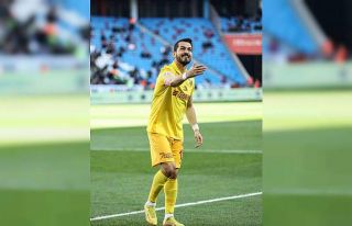 Kayserispor’da Emrah Başsan şoku