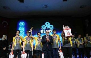 Keçiören’de robot yarışması