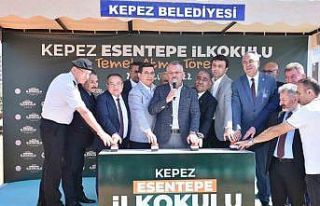 Kepez’in okul yatırımında yüzü gülüyor