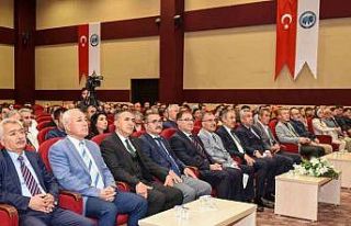 KMÜ’de elma paneli düzenlendi