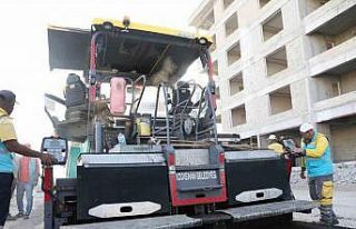 Kocasinan’da sezonun ilk asfaltı döküldü