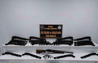 Konya’da kaçak silah operasyonu