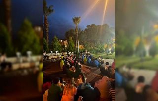 Köyceğiz’de açık havada sinema keyfi